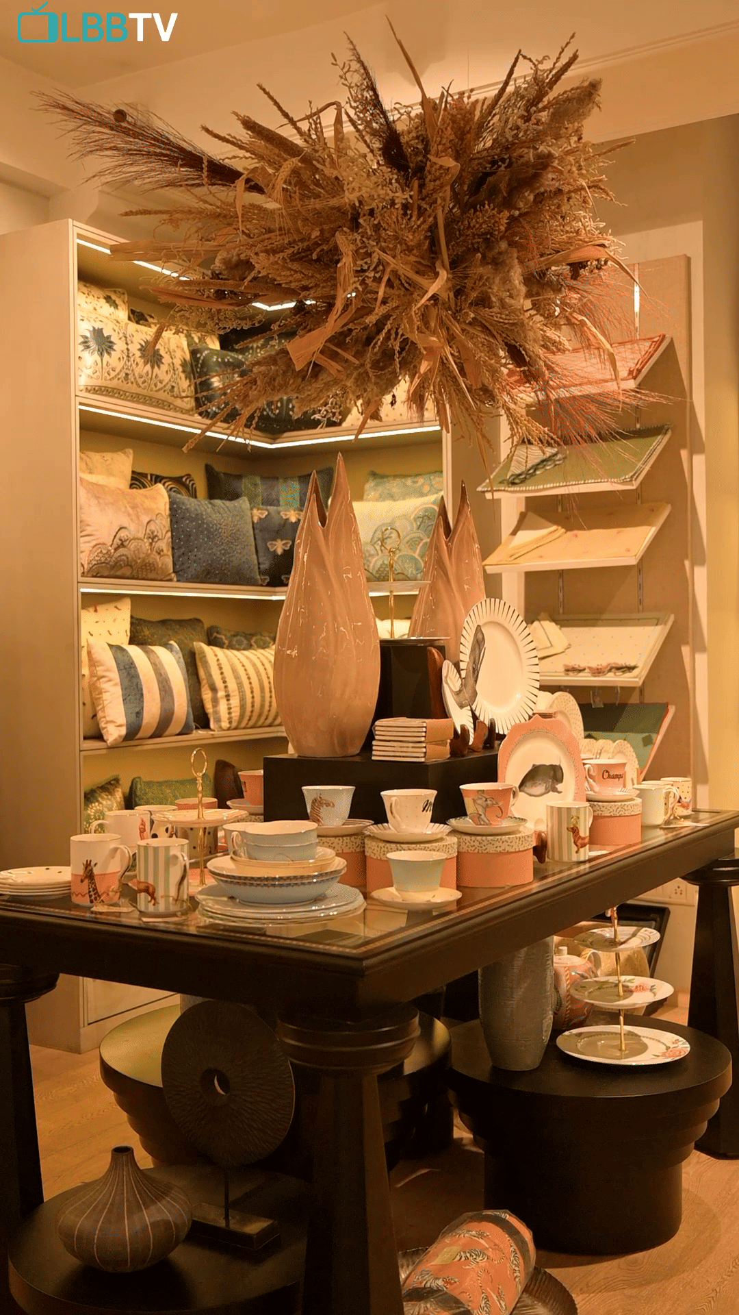Table,Furniture,Wood,Plant,Interior design,Shelving,Tree,Shelf,Tints and shades,Decoration