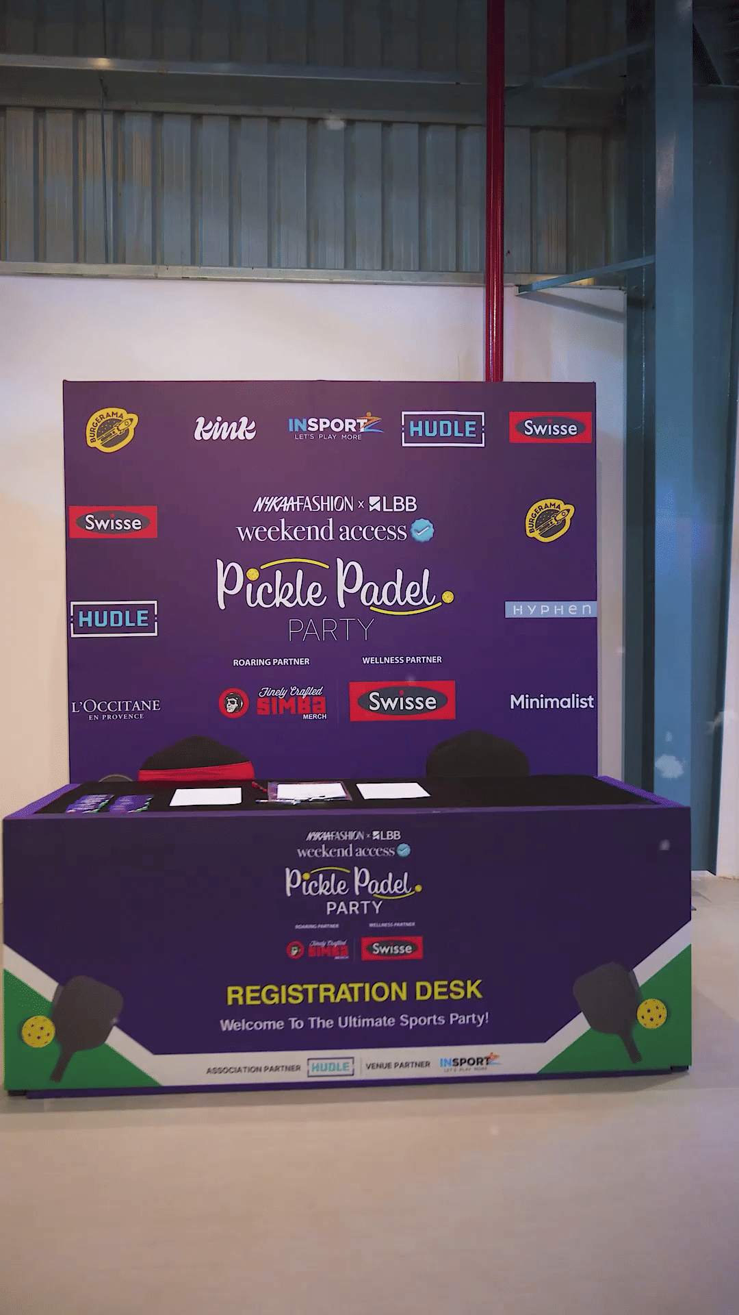 Logo,Advertising,Banner,Plastic,Indoor games and sports,Racquet sport