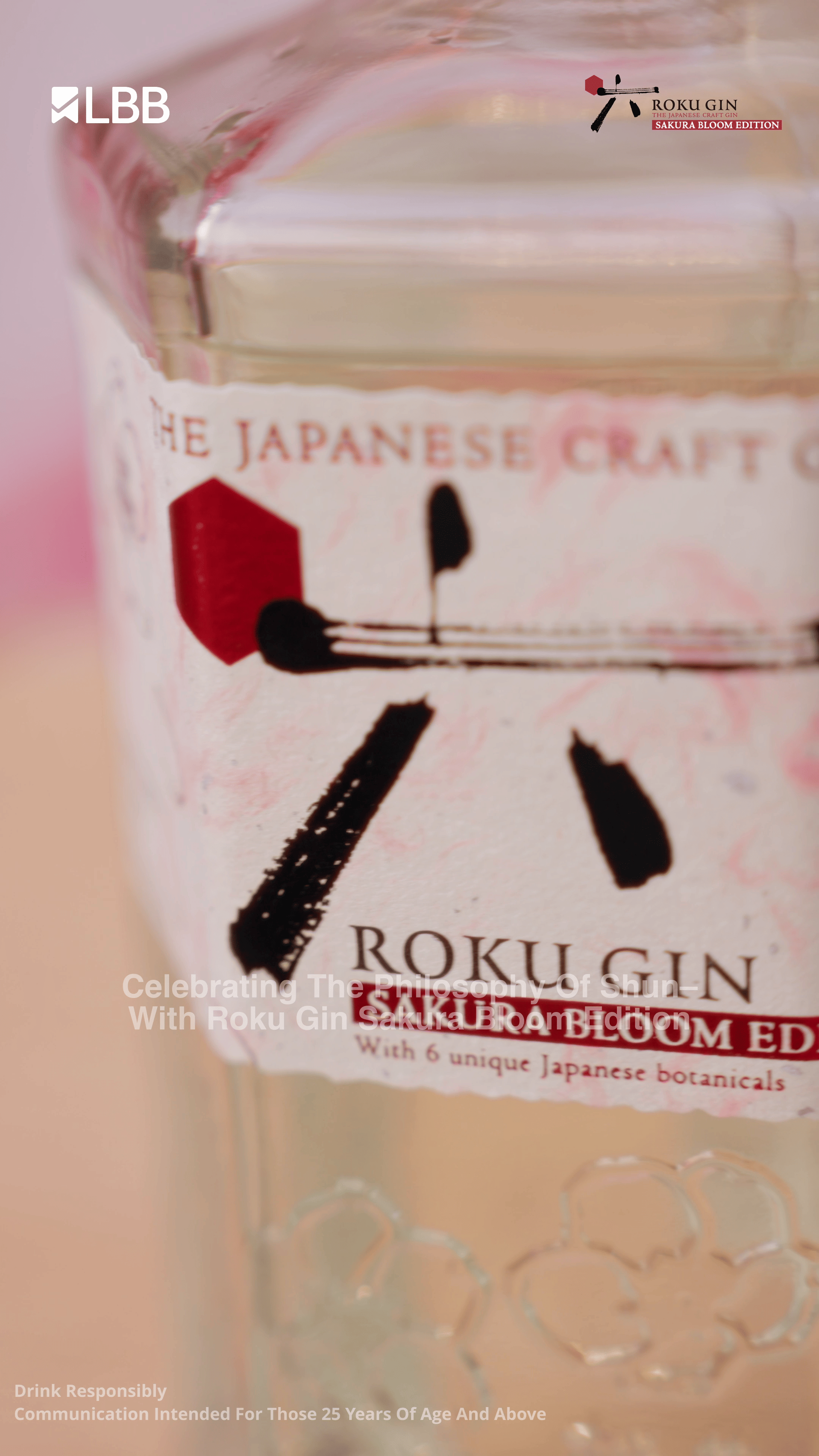 Bottle,Liquid,Label,Packaging and labeling,Glass bottle,Plastic,Solution,Solvent in chemical reactions,Liquor