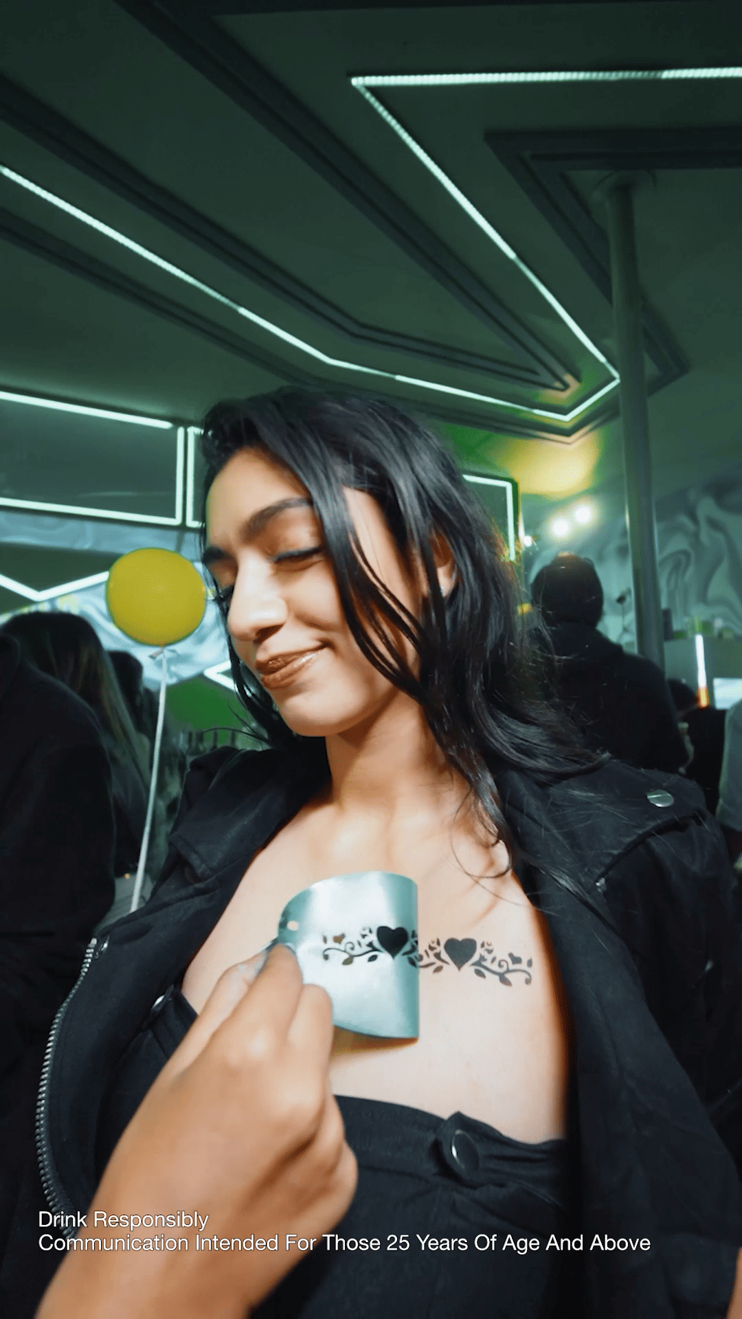 Lips,Black hair,Beauty,Jewellery,Thorax,Cosmetics,Temporary tattoo,Model,Tattoo,Photo shoot