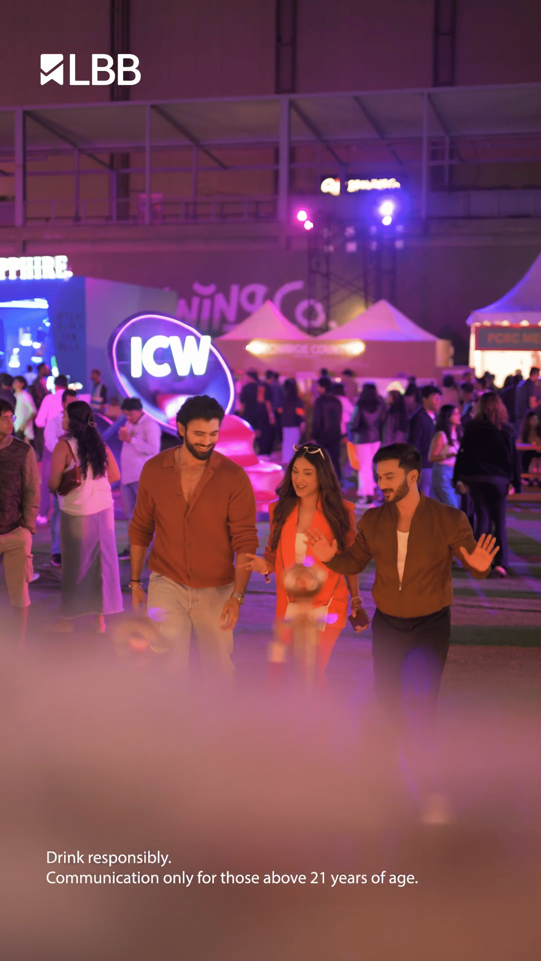 Event,Entertainment,Fun,Public event,Leisure,Logo,Crowd,Stage,Performing Arts,Party