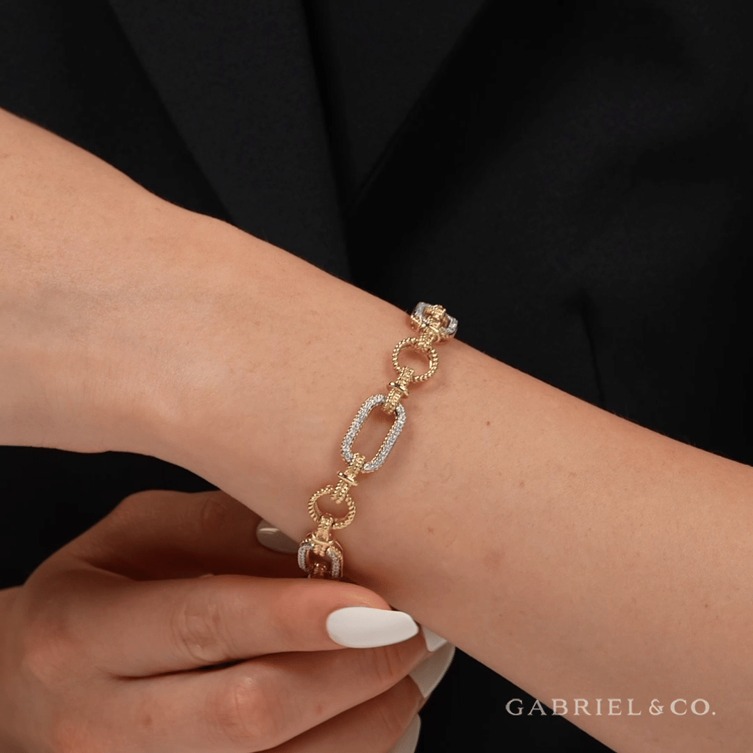 レア！d.i.a バタフライ　ベルト アイボリー ゴールド Kelly' Diamond Bracelet | 愛馬仕 | 'Kelly' 鑽石 手鏈