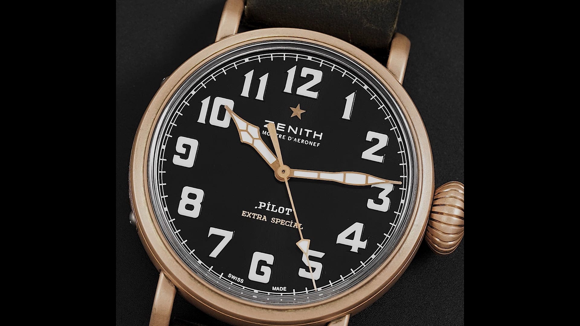 Pre-Owned Zenith Pilot Men Watch in Black Colour Dial