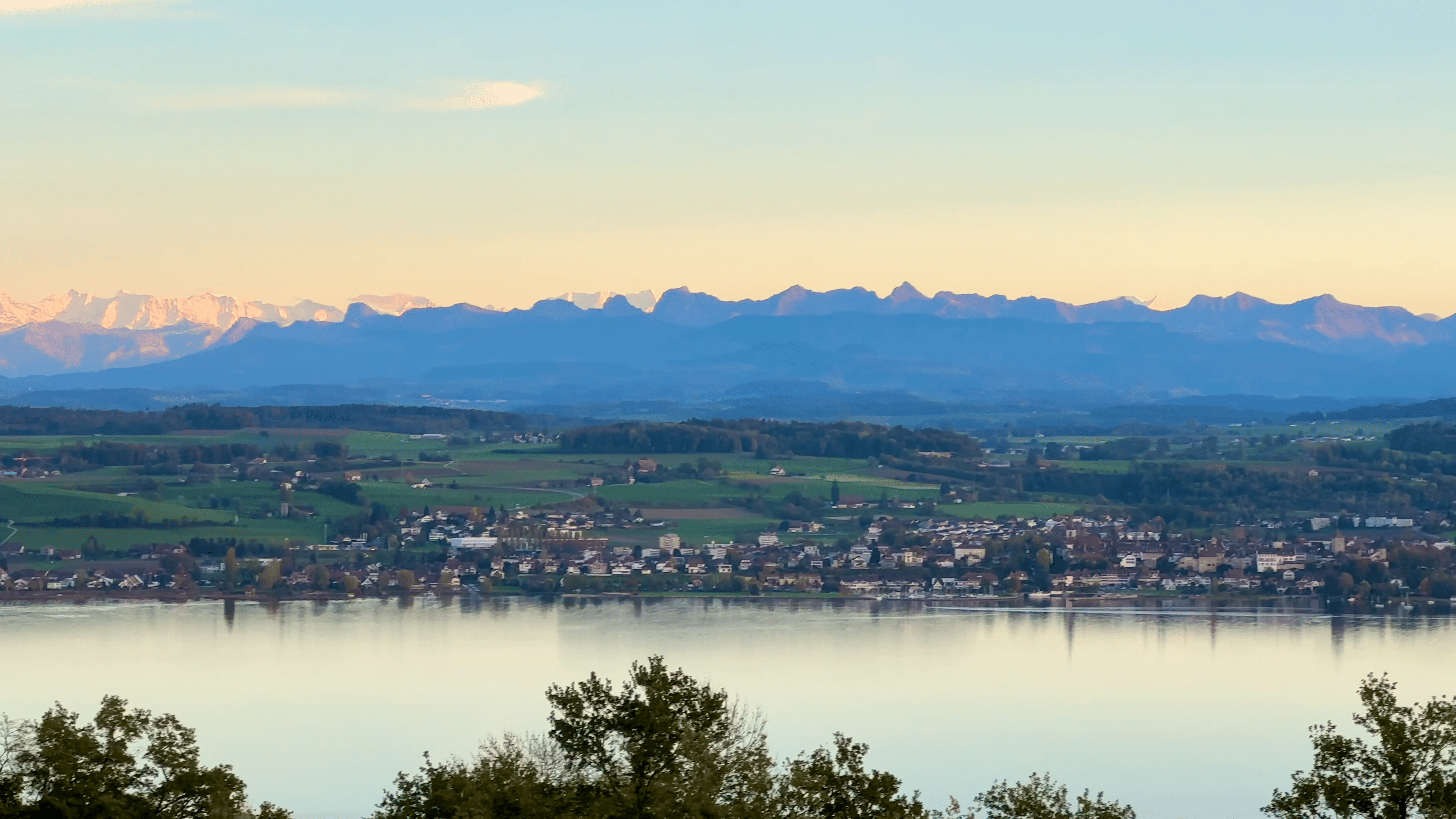 22-10 Chevroux und Heitere Herbstimpressionen