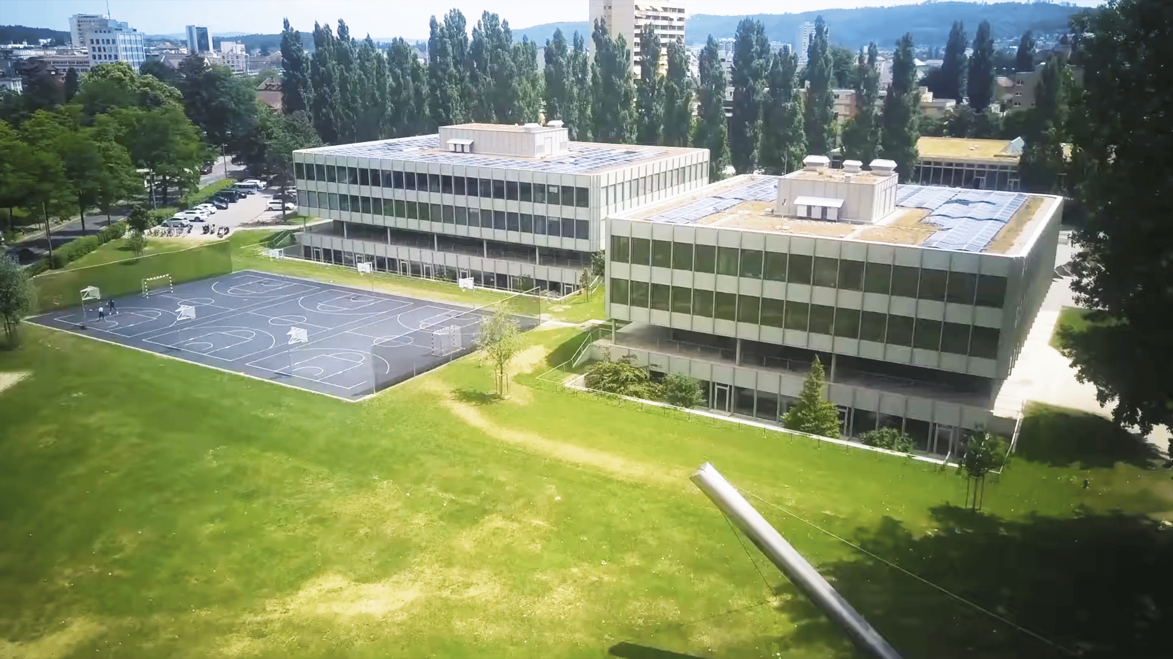 22-04 Anna wird Gymnasiallehrerin