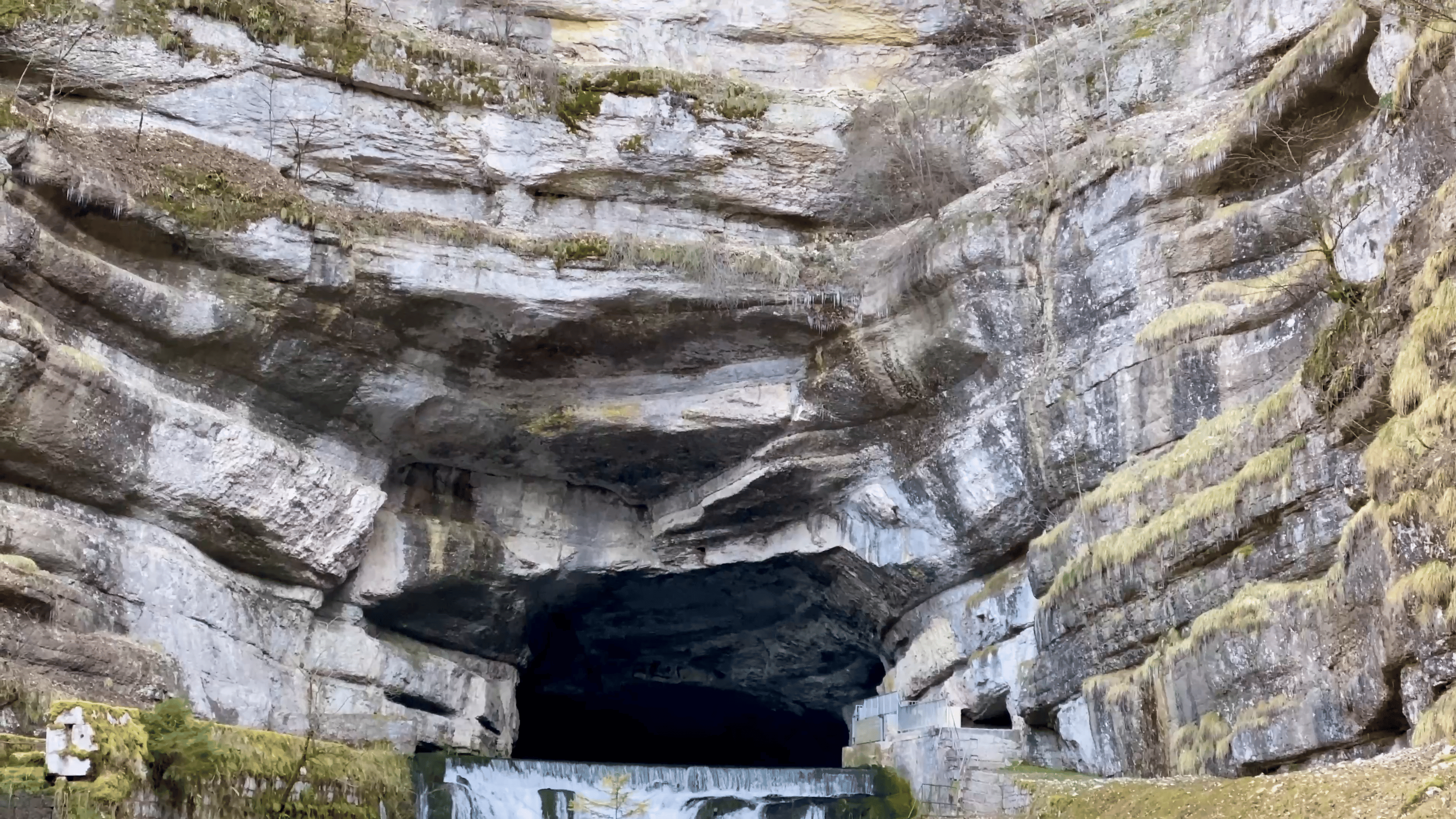 22-03 Source de la Loue