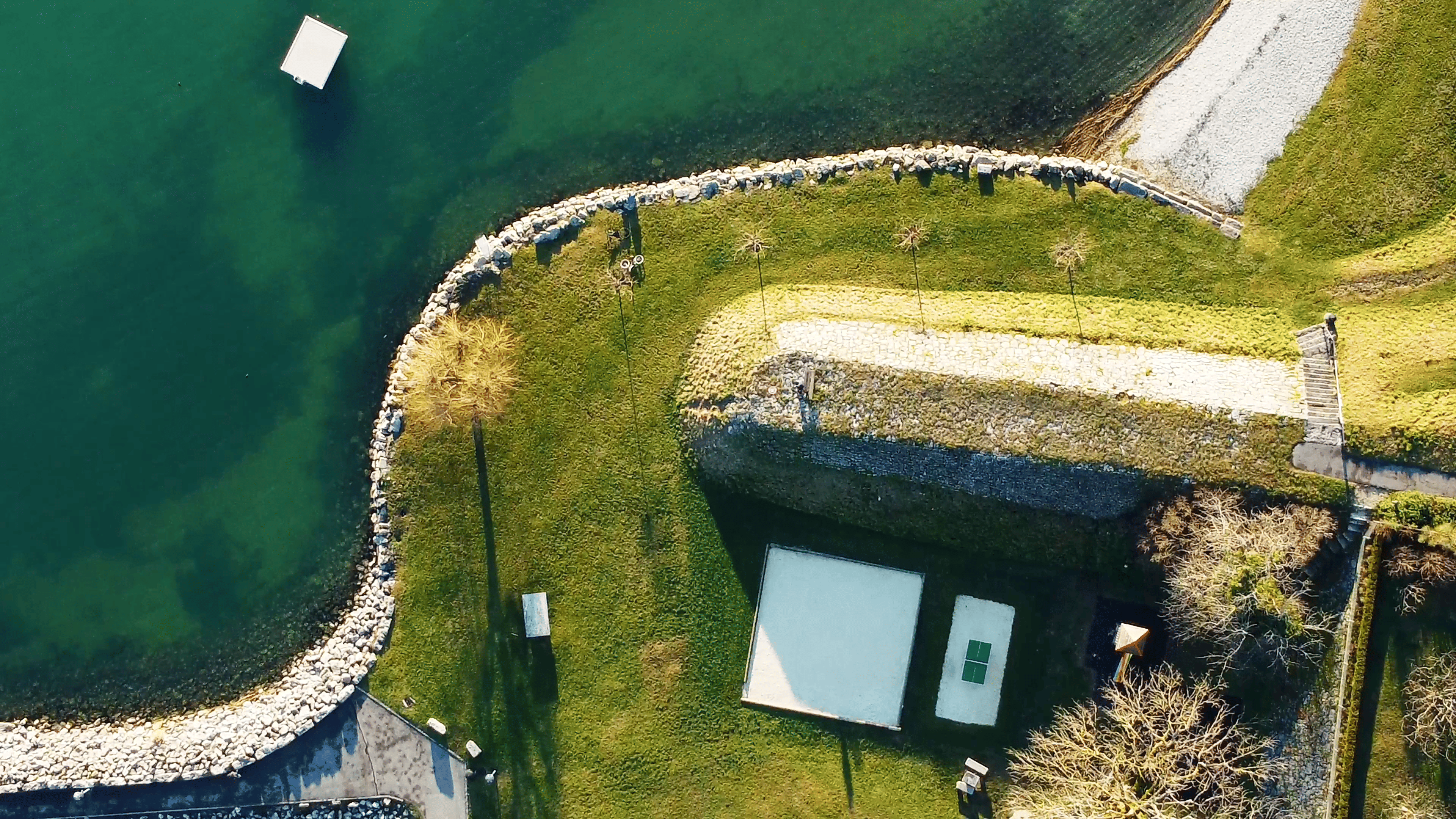 21-12 Concise am Lac de Neuchâtel