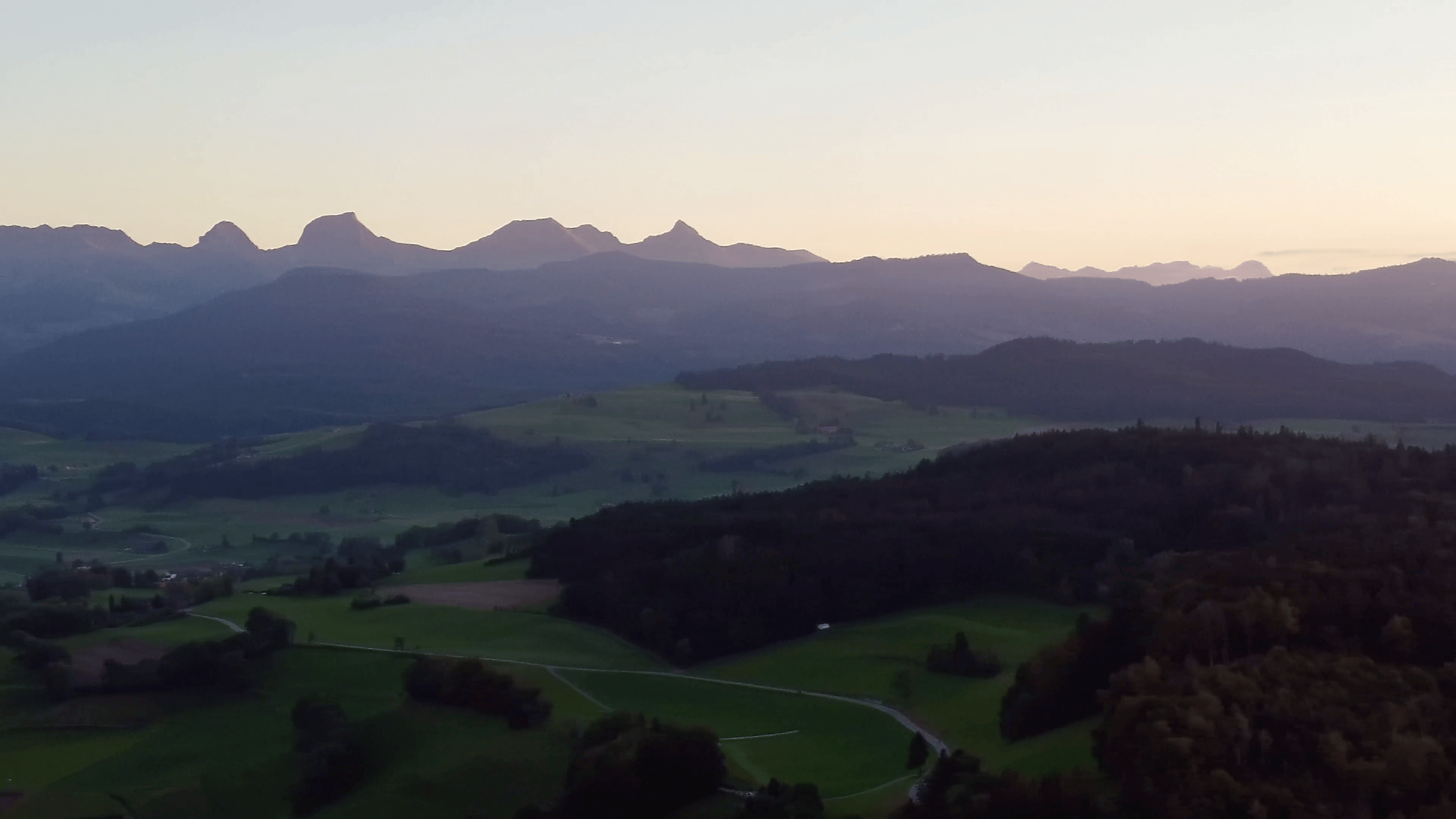 21-09 Herbstabend Berner Oberland