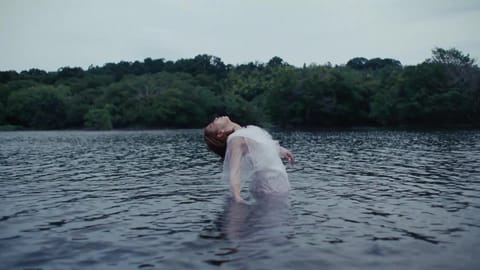 洪佩瑜 Pei-Yu Hung - 不佔地方 0.5㎡ (Music Video)