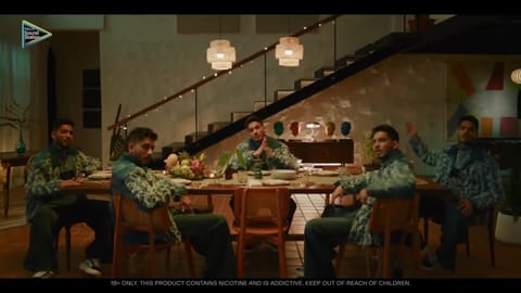 Clones_Young Stunners_VELO Sound Station 3